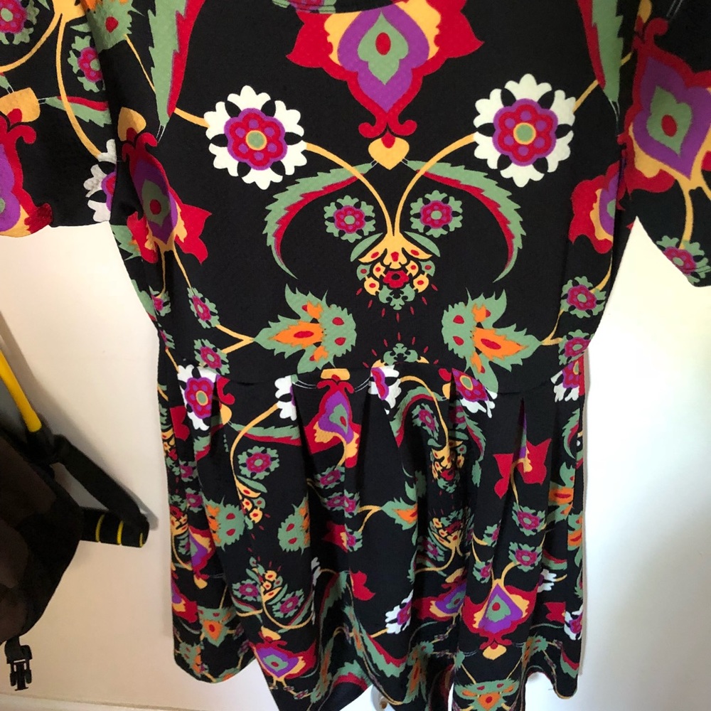 Lularoe Size Large Amelia Dress